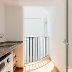 Premium, Lux & Comfort By The Sea Apartment